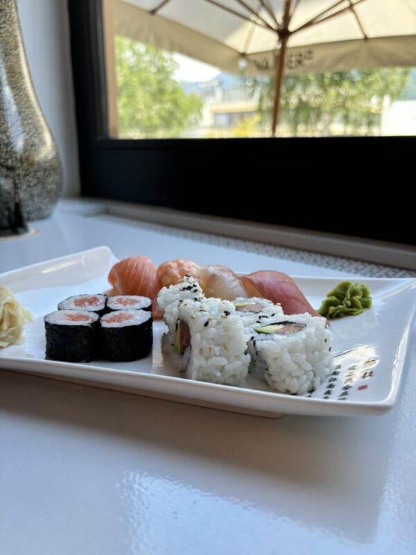 100 Sushi misto
